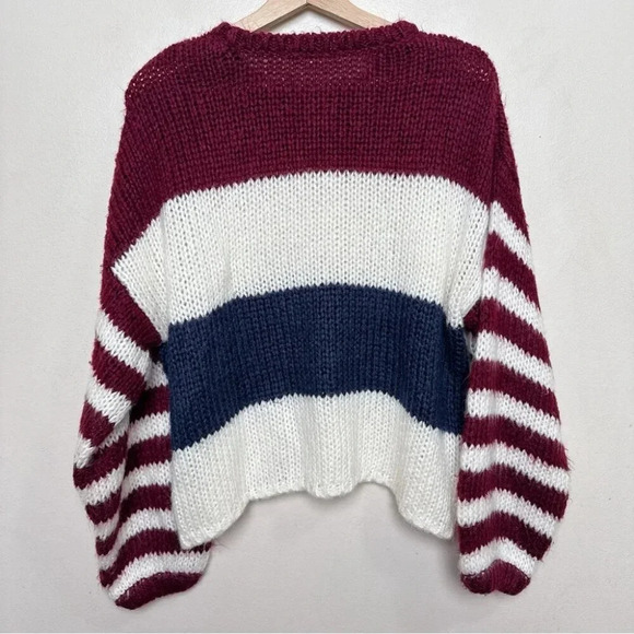 Lovestitch Womens  Medium Striped Colorblock Crew Neck Sweater - Picture 16 of 16